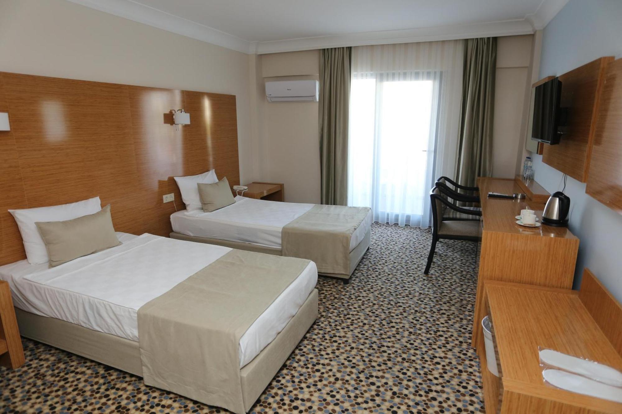 Hotel Ada Newday Kuşadası