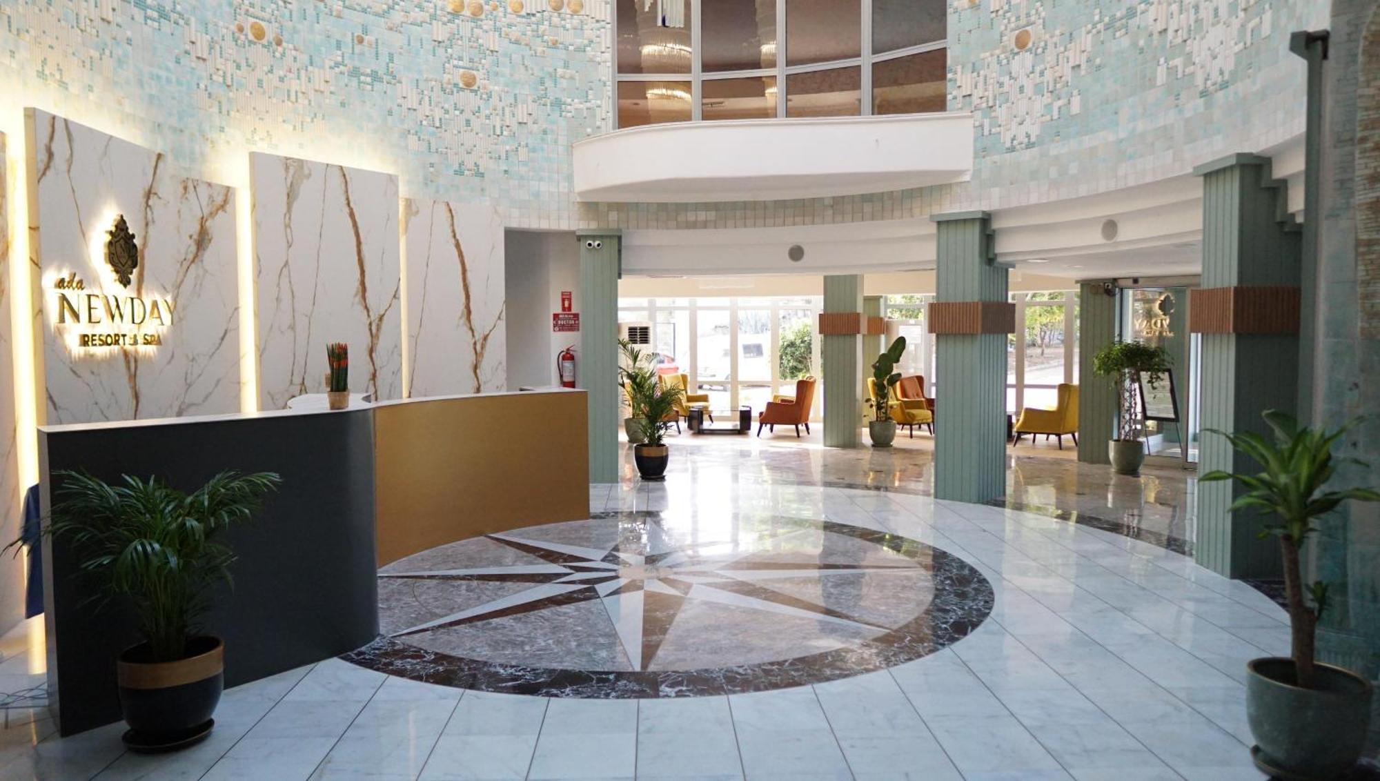 Ada Newday Otel